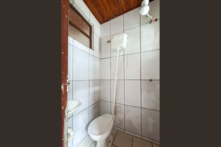 Banheiro de casa para alugar com 1 quarto, 18m² em Vila Caiçara, Praia Grande
