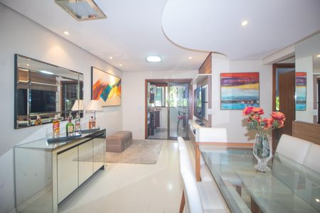 Sala de apartamento à venda com 3 quartos, 78m² em Cristal, Porto Alegre