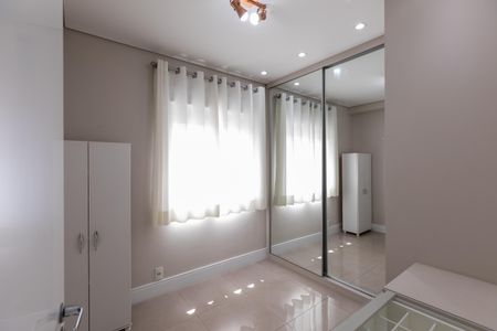 Quarto de apartamento à venda com 2 quartos, 56m² em Jardim Chapadão, Campinas