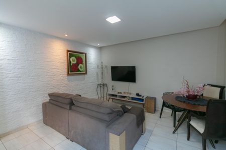 Casa à venda com 3 quartos, 180m² em Vila Jardim Leblon, Belo Horizonte