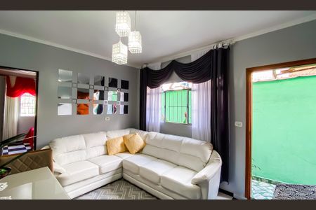 Sala de casa à venda com 4 quartos, 125m² em Vila Uniao (zona Leste), São Paulo