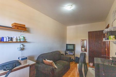 Casa à venda com 3 quartos, 199m² em Campanário, Diadema