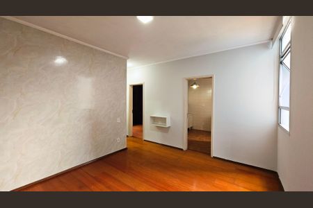 Sala de apartamento à venda com 2 quartos, 59m² em Jardim Santa Teresa, Jundiaí