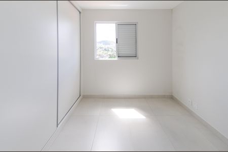 Suíte de apartamento para alugar com 2 quartos, 112m² em Palmeiras, Belo Horizonte
