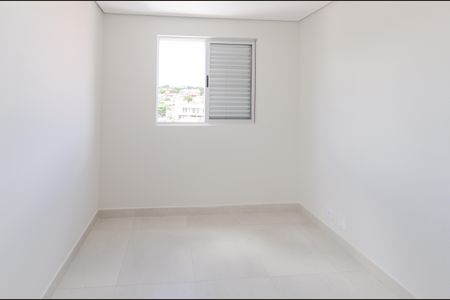 Quarto de apartamento para alugar com 2 quartos, 112m² em Palmeiras, Belo Horizonte