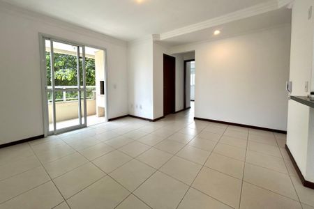 Sala de apartamento para alugar com 2 quartos, 67m² em Lagoa Pequena, Florianópolis