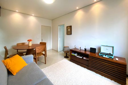 Sala de apartamento à venda com 2 quartos, 77m² em Centro, Belo Horizonte