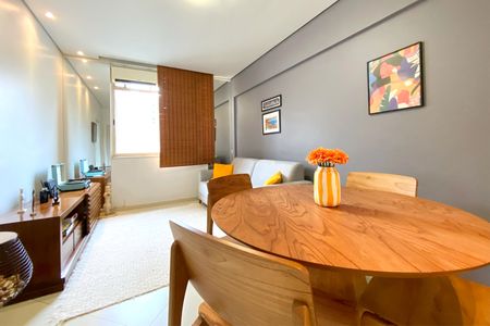 Sala de apartamento à venda com 2 quartos, 77m² em Centro, Belo Horizonte