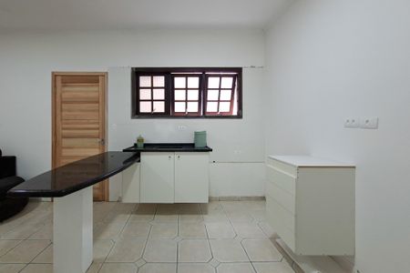 Cozinha de casa para alugar com 2 quartos, 135m² em Canto do Forte, Praia Grande