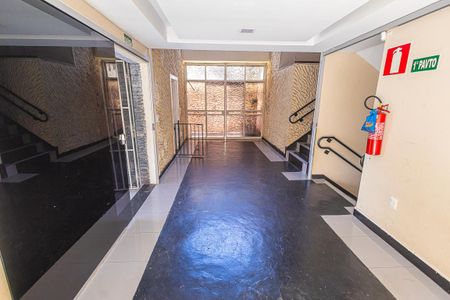 sala de casa para alugar com 5 quartos, 350m² em São Luiz, Belo Horizonte