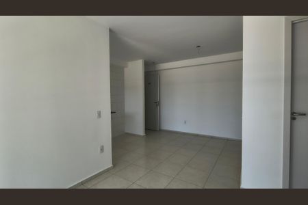 Sala de apartamento para alugar com 3 quartos, 60m² em Barra Olímpica, Rio de Janeiro