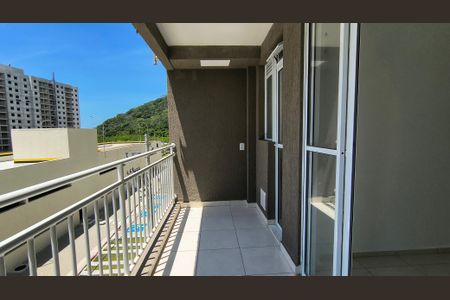 Varanda de apartamento para alugar com 3 quartos, 60m² em Barra Olímpica, Rio de Janeiro