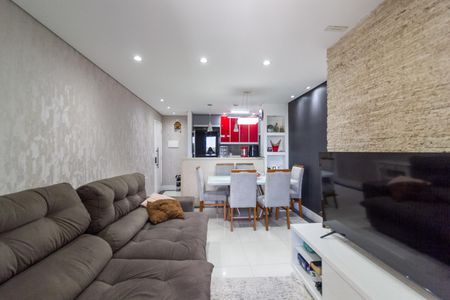 Sala de apartamento à venda com 3 quartos, 70m² em Usina Piratininga, São Paulo