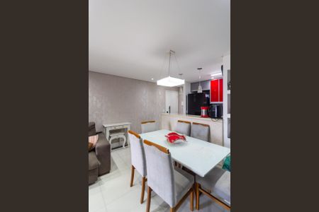 Sala de apartamento à venda com 3 quartos, 70m² em Usina Piratininga, São Paulo