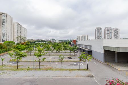 Vista da Sala de apartamento para alugar com 1 quarto, 62m² em Santo Amaro, São Paulo