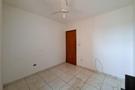 Quarto 1 de casa de condomínio para alugar com 2 quartos, 70m² em Vila Sonia, Praia Grande