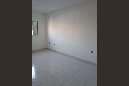 Casa à venda com 5 quartos, 200m² em Canhema, Diadema