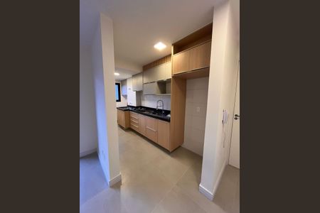Cozinha de apartamento para alugar com 2 quartos, 53m² em Parque Industrial, São José dos Campos