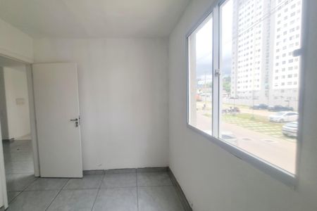 Quarto 1 de apartamento para alugar com 2 quartos, 42m² em Vila Nova Bonsucesso, Guarulhos