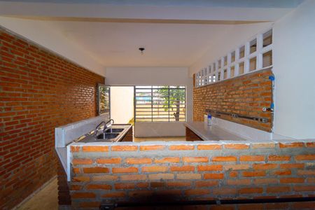 Studio de casa para alugar com 1 quarto, 60m² em Vila Paulo Silas, São Paulo