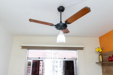 Sala de apartamento para alugar com 3 quartos, 55m² em Campo Grande, Rio de Janeiro