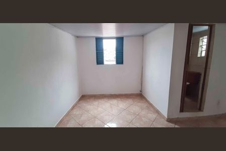 Quarto de kitnet/studio para alugar com 1 quarto, 28m² em Ayrosa, Osasco