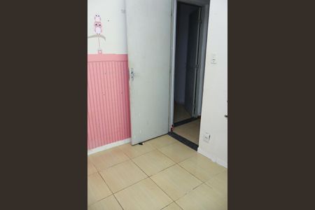 Quarto 2 de apartamento para alugar com 2 quartos, 52m² em Canabrava, Salvador