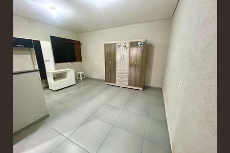 Quarto de casa para alugar com 1 quarto, 250m² em Parque Continental I, Guarulhos