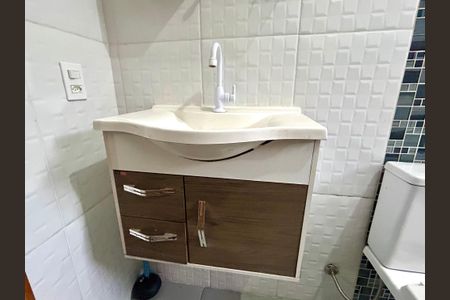 Banheiro de casa para alugar com 1 quarto, 250m² em Parque Continental I, Guarulhos