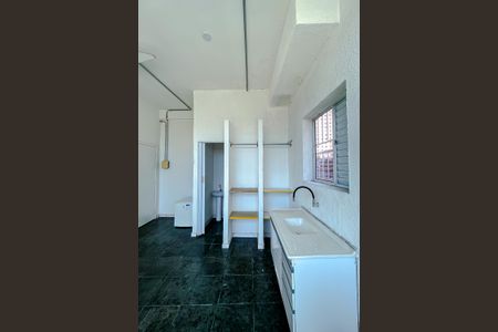 Cozinha de kitnet/studio para alugar com 1 quarto, 25m² em Brás, São Paulo