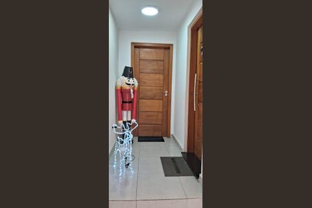 Casa à venda com 3 quartos, 201m² em Vila Caminho do Mar, São Bernardo do Campo