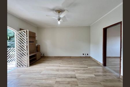 Sala de TV de casa para alugar com 3 quartos, 180m² em Jardim Independência, Campinas