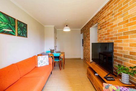 Sala de apartamento à venda com 2 quartos, 57m² em Jardim Jussara, São Paulo