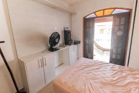 Quarto 1 de casa de condomínio à venda com 2 quartos, 69m² em Parque Taboao, Taboão da Serra