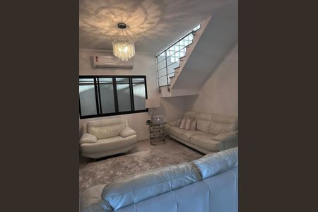 Sala de casa de condomínio para alugar com 4 quartos, 357m² em Vila Zeze, Jacareí