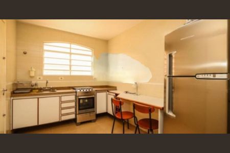 Casa à venda com 2 quartos, 90m² em Vila Suzana, São Paulo