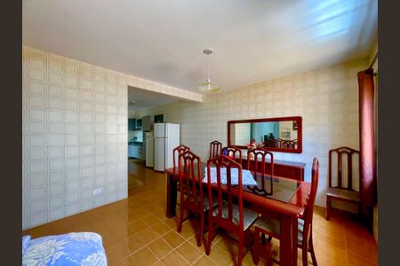 Casa para alugar com 3 quartos, 258m² em Jardim Presidente Dutra, Guarulhos