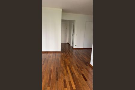 Sala de casa para alugar com 2 quartos, 78m² em Jardim Ester, São Paulo