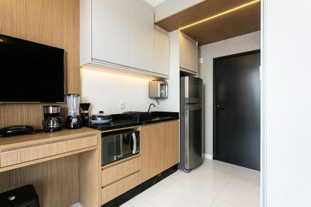 Cozinha de kitnet/studio para alugar com 1 quarto, 26m² em Vila Azevedo, São Paulo