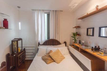 Suíte de apartamento para alugar com 2 quartos, 150m² em Sion, Belo Horizonte