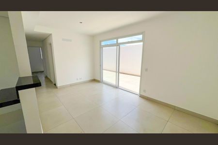 Apartamento à venda com 3 quartos, 157m² em Padre Eustáquio, Belo Horizonte