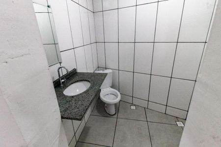 Banheiro de casa à venda com 1 quarto, 35m² em Vila Sonia do Taboao, Taboão da Serra
