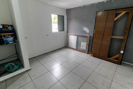 Quarto de casa à venda com 1 quarto, 35m² em Vila Sonia do Taboao, Taboão da Serra