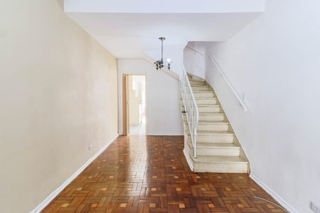 Sala de casa para alugar com 2 quartos, 150m² em Vila Congonhas, São Paulo