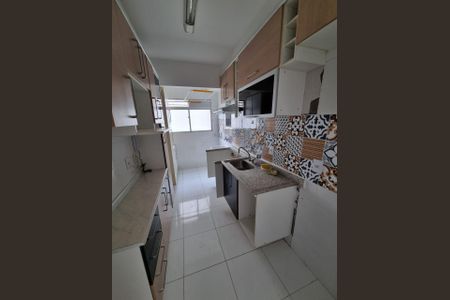 Apartamento à venda com 3 quartos, 65m² em Parque Maria Domitila, São Paulo