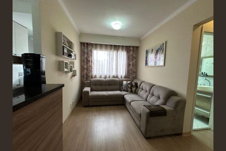 Sala de apartamento para alugar com 2 quartos, 50m² em Vila Sao Luiz (centro), Barueri
