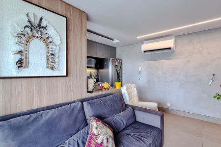 Sala de apartamento à venda com 2 quartos, 62m² em Vila Anastácio, São Paulo