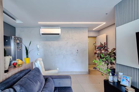 Sala de apartamento à venda com 2 quartos, 62m² em Vila Anastácio, São Paulo