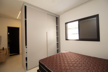 Quarto de kitnet/studio para alugar com 1 quarto, 32m² em Alto de Pinheiros, São Paulo