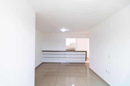 Salas de apartamento à venda com 3 quartos, 69m² em Parque Beatriz, Campinas